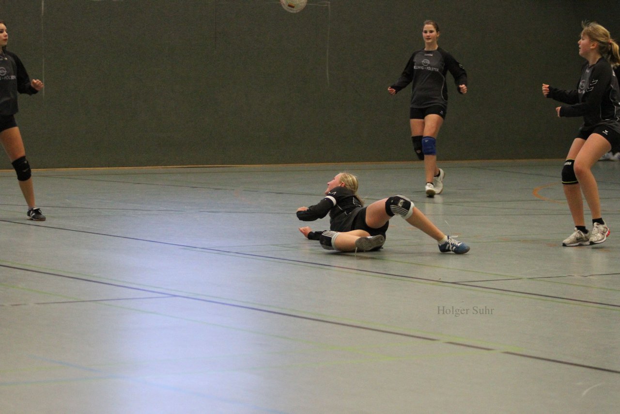 Bild 106 - U18w 2.Tag am 3.12.11